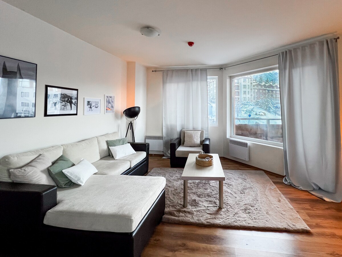 Chic apartment with amazing view — снимка 2