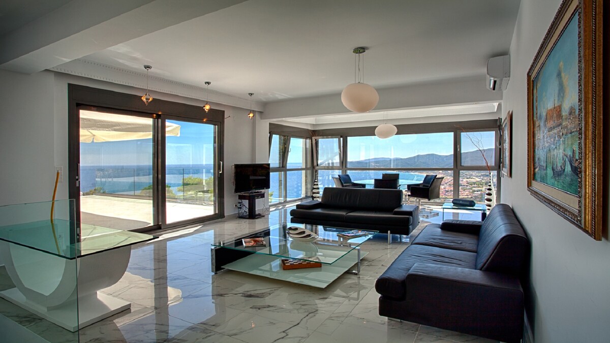 Luxury villa with great views — снимка 2
