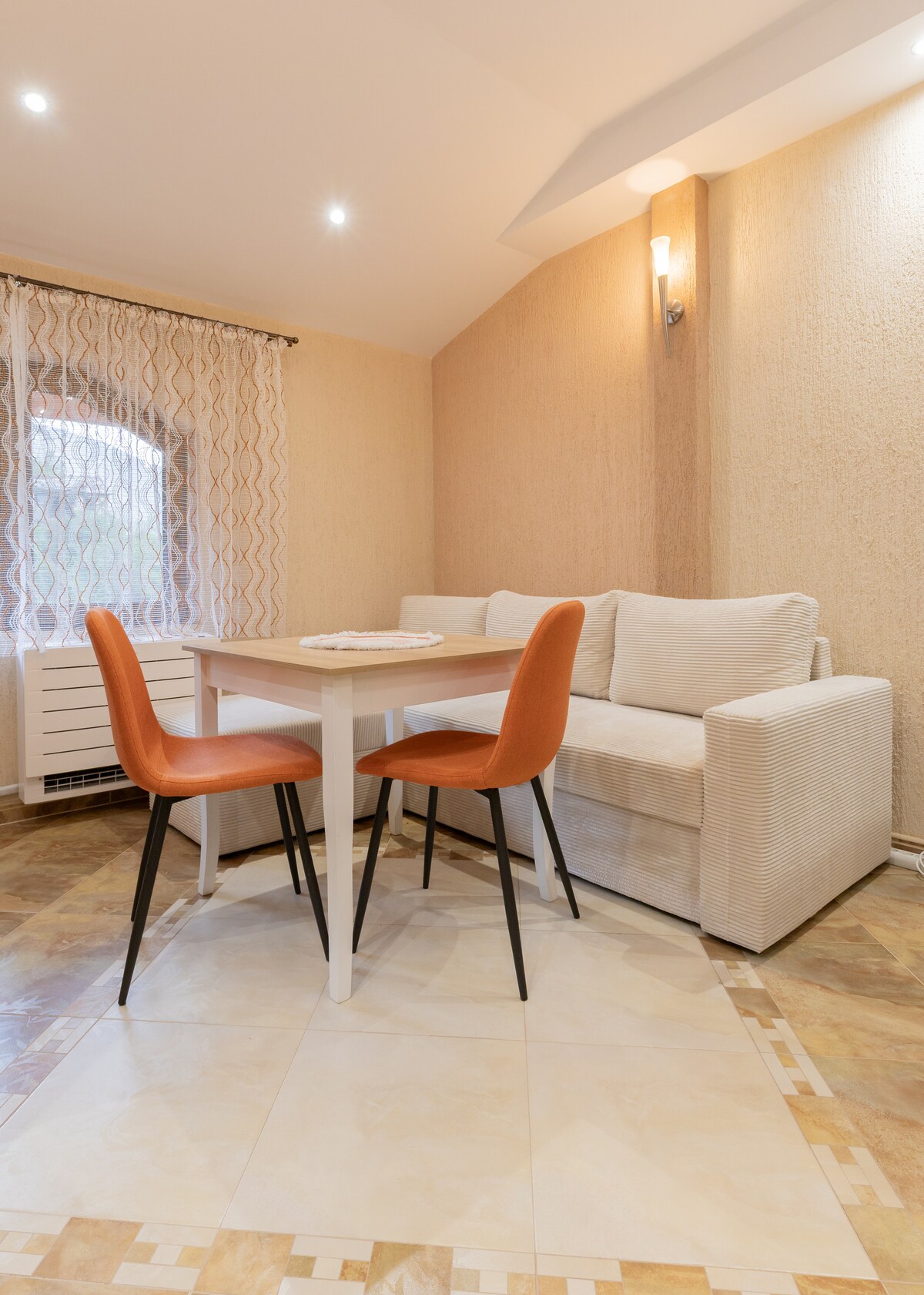 Apartment "Mirella", Guest House "Bonev" — Апартамент в Nastan