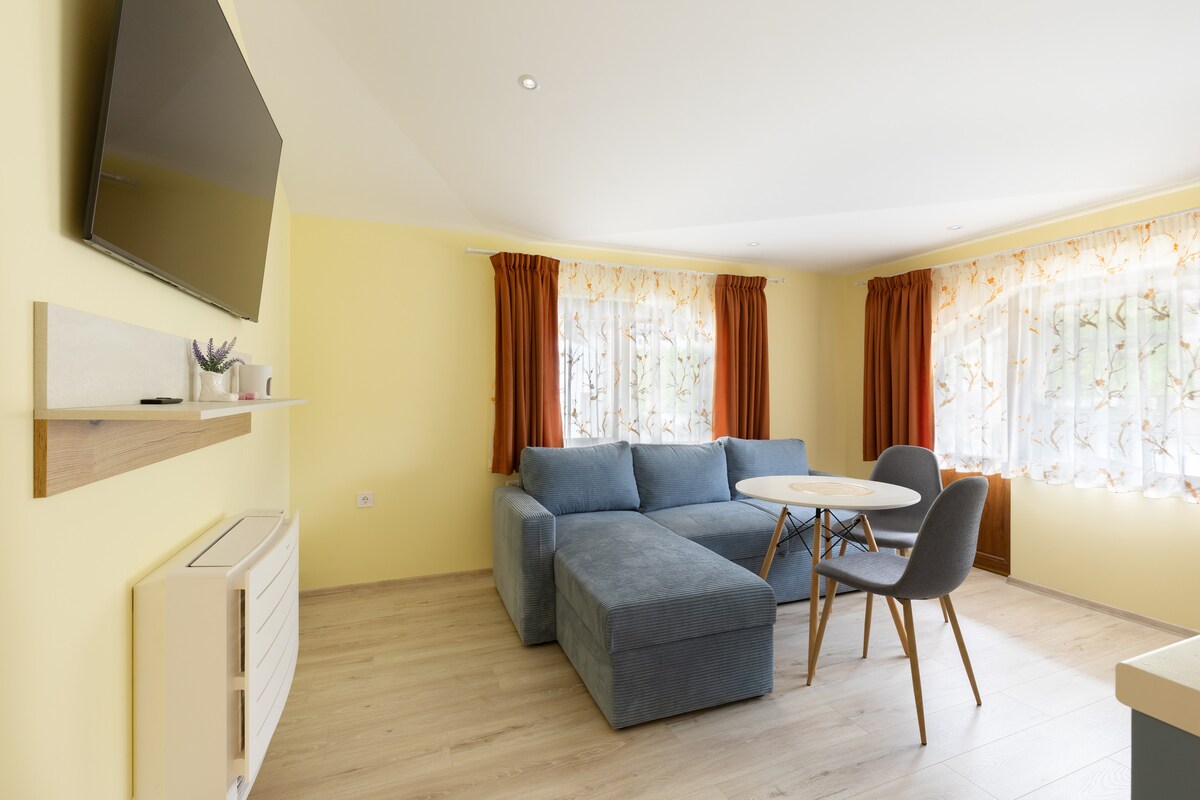 Apartment "Miraya", Guest house "Bonev" — снимка 3