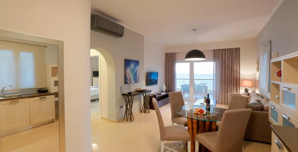 Master Suite with Sea View — снимка 5