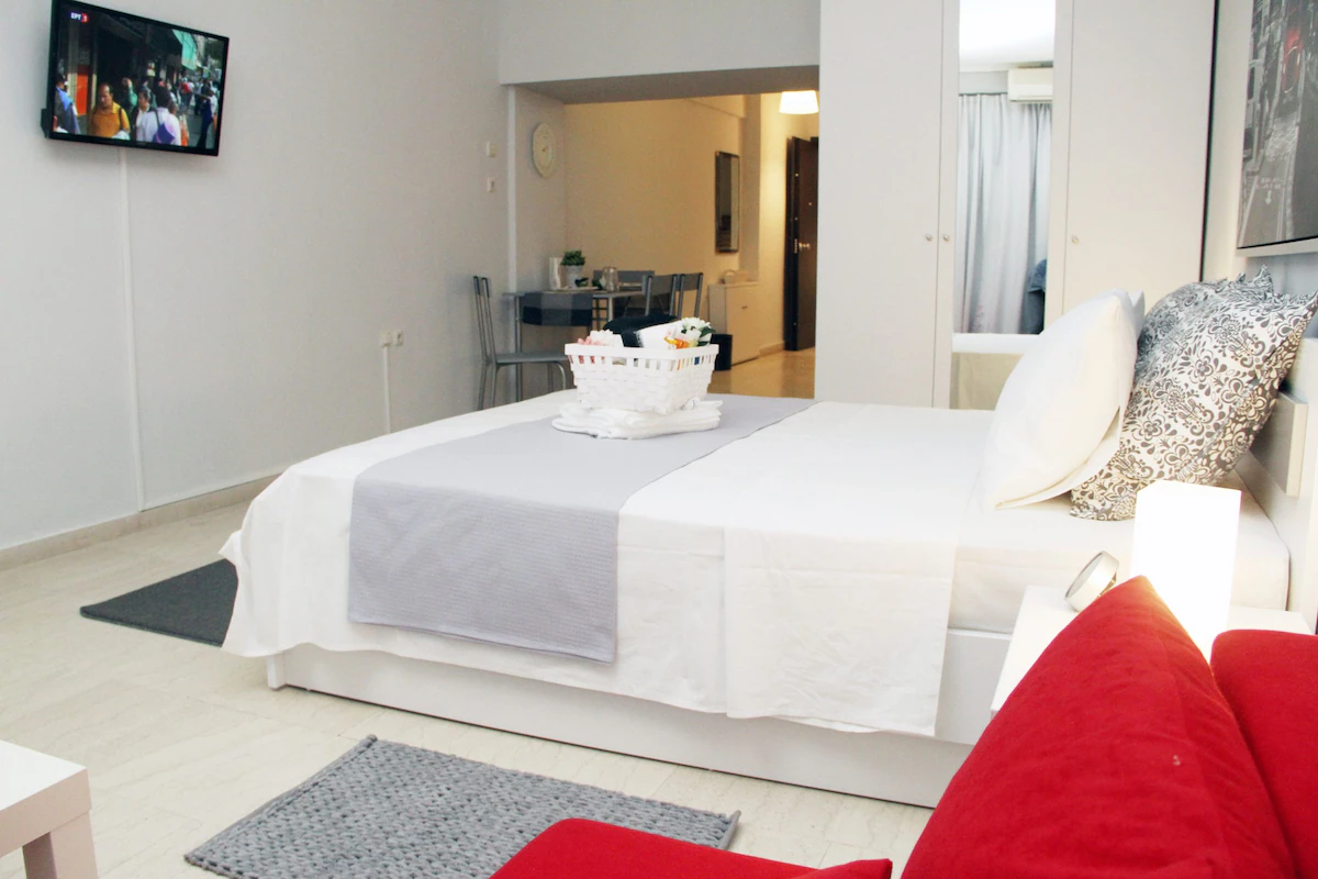 Modern studio in the heart of the city — снимка 4