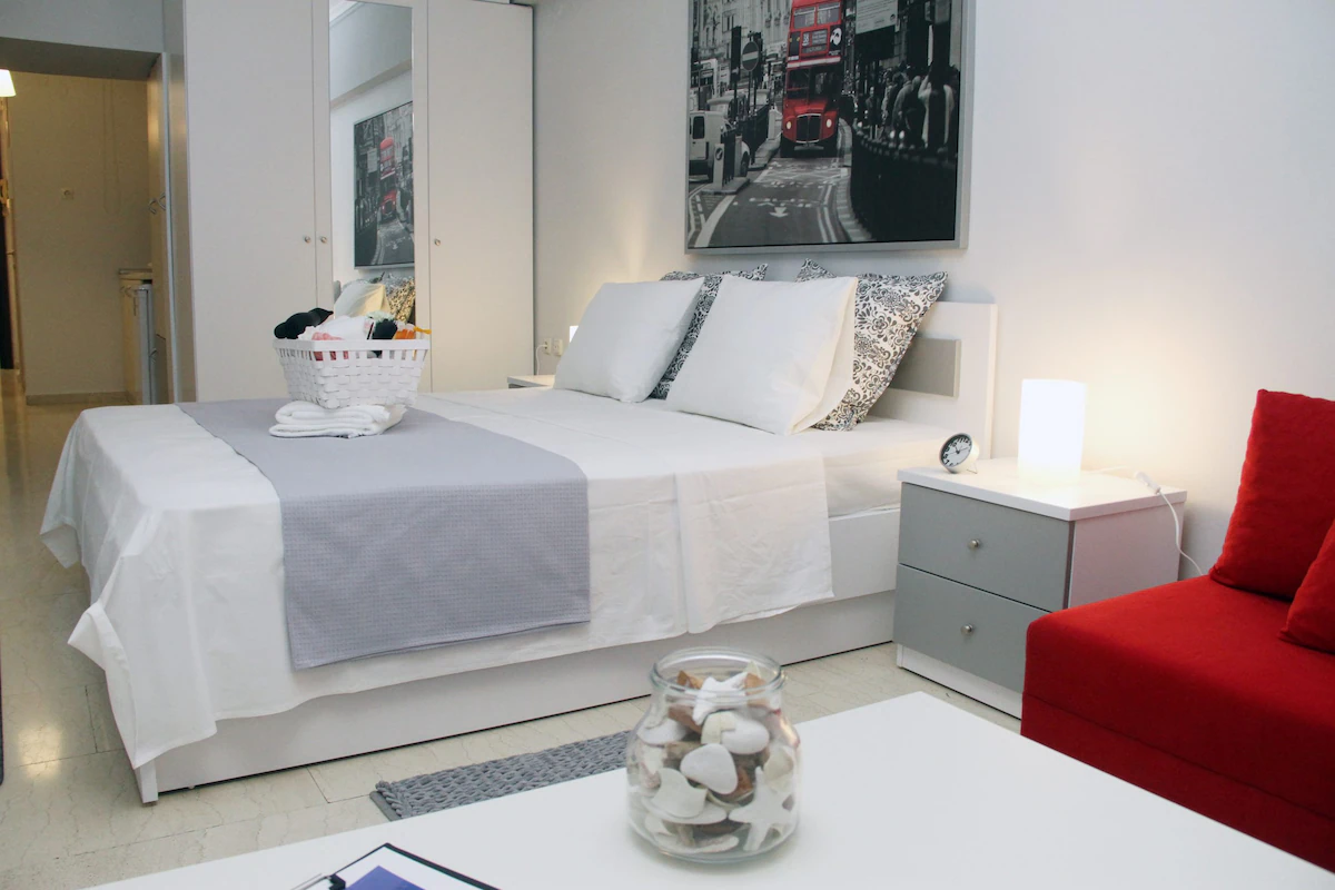 Modern studio in the heart of the city — снимка 5