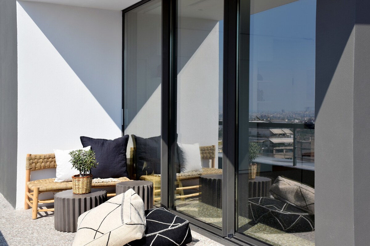 Market Loft with Unique Acropolis View — снимка 5