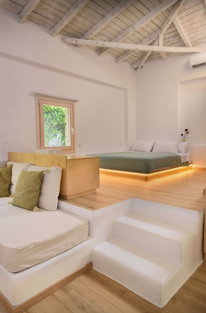 new kladi house renovated — снимка 4