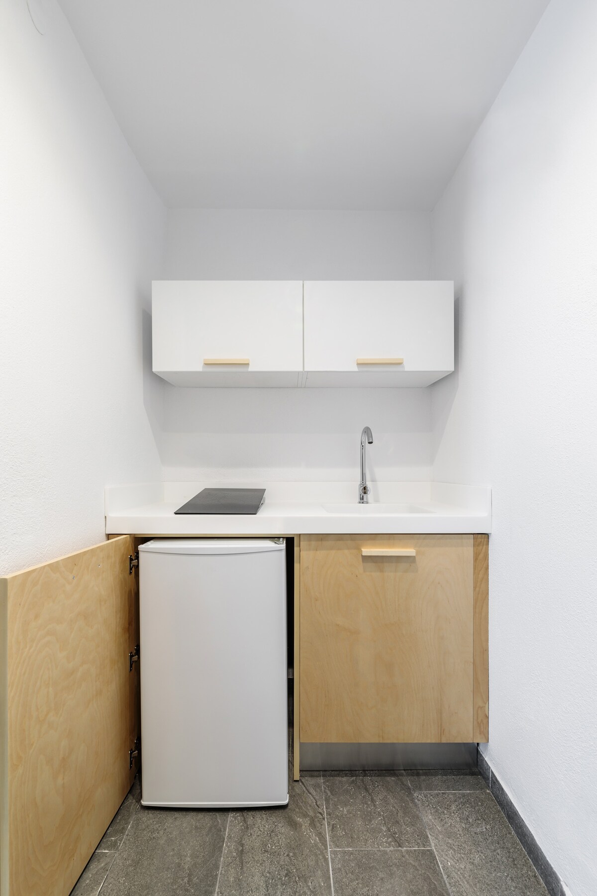Double Room | Bay View Suites — снимка 3