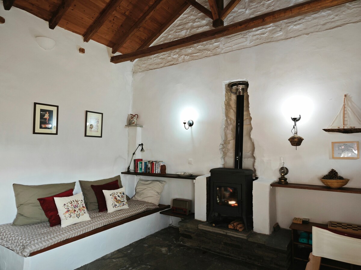 Traditional Greek cottage — снимка 5
